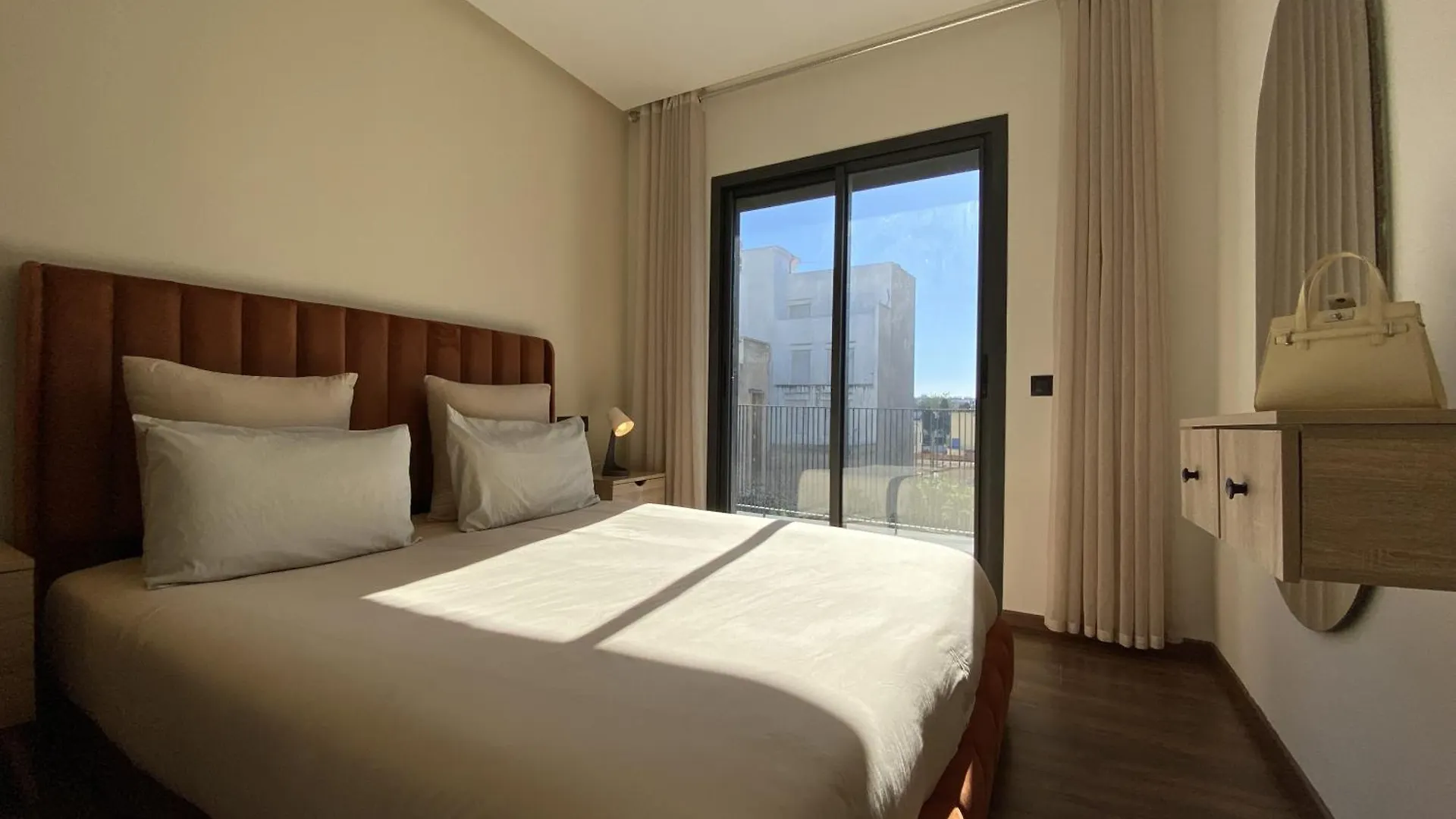Modern & Fully Equipped 1Bdr Flats In Palmiers Central Casablanca With Terrace & Parking Διαμέρισμα