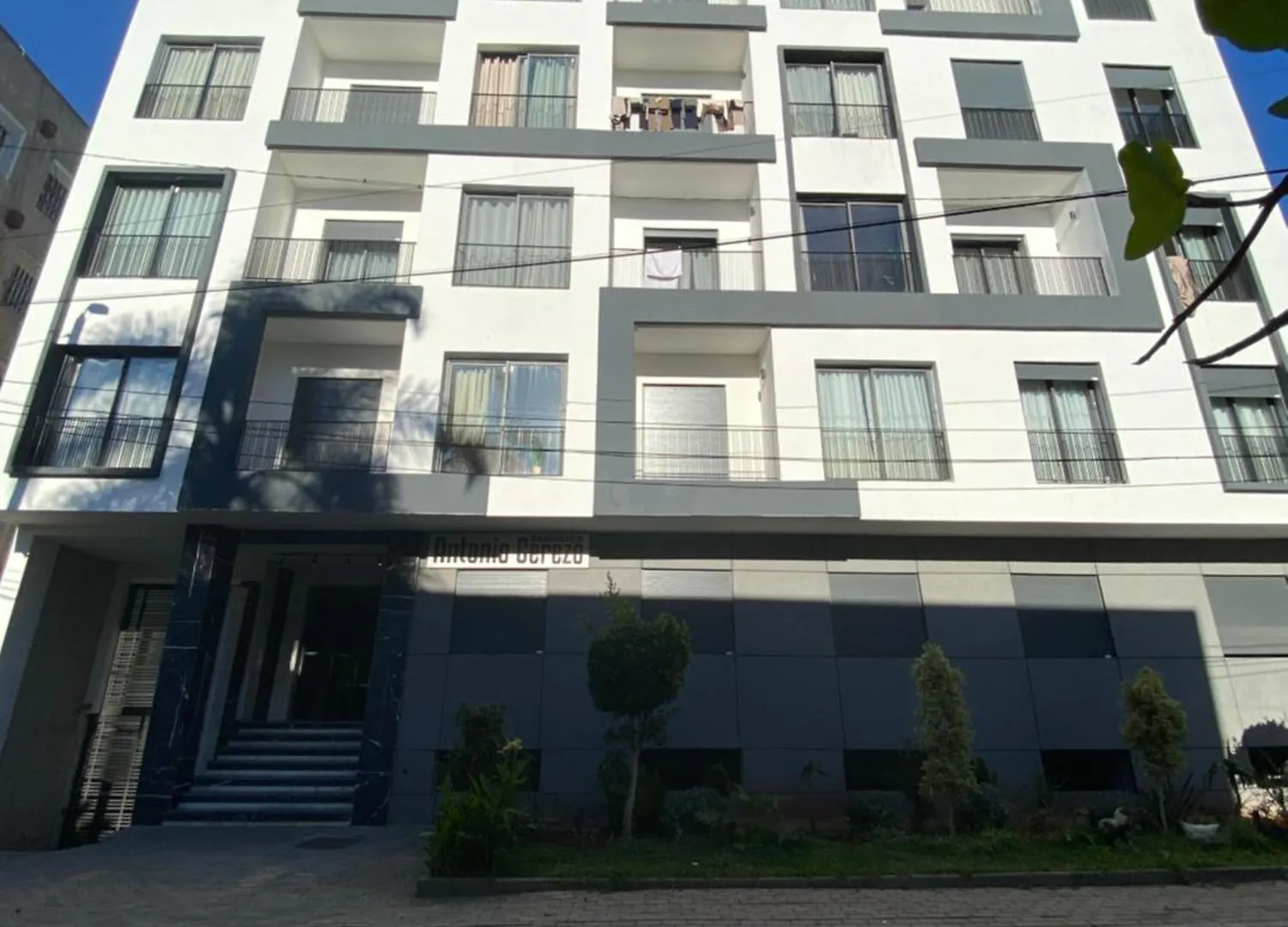 Modern & Fully Equipped 1Bdr Flats In Palmiers Central Casablanca With Terrace & Parking