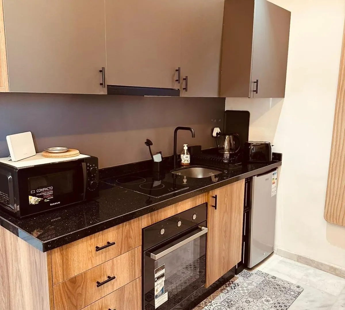 Modern & Fully Equipped 1Bdr Flats In Palmiers Central Casablanca With Terrace & Parking Μαρόκο
